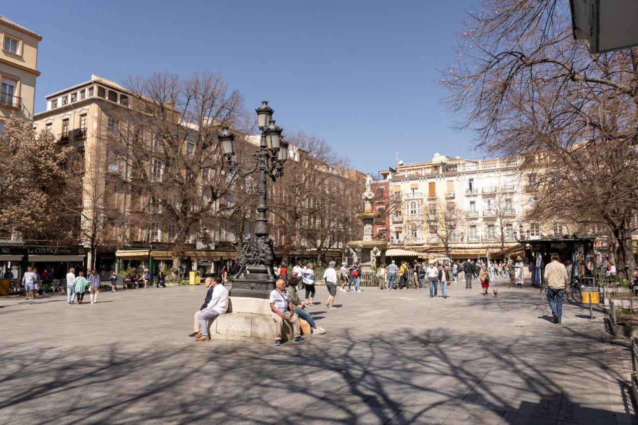 Suite Alhambra Puerta Bib-Rambla Granada Eksteriør billede